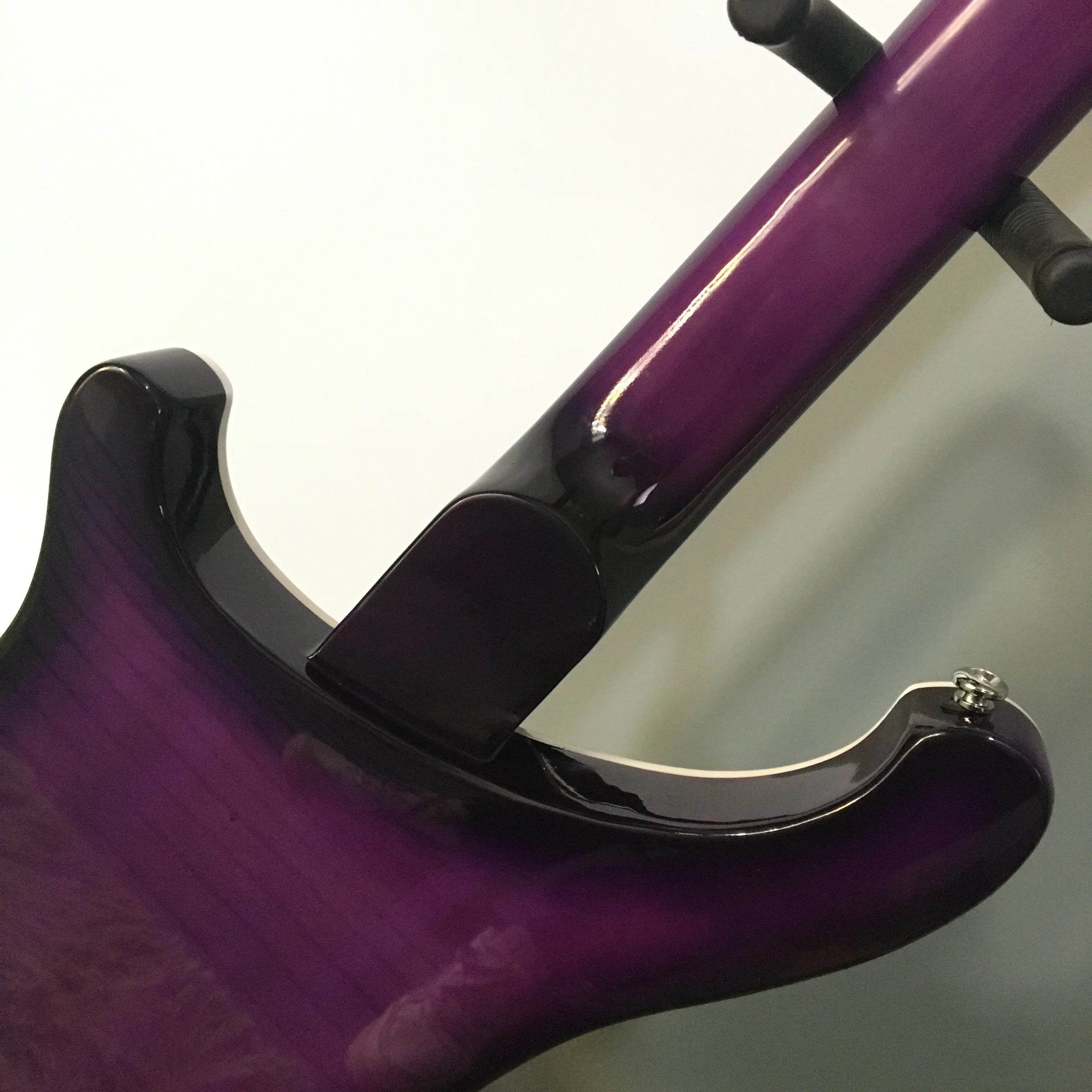 Oem High Grade 4/5 Strings Solid Mahogany Body Rosewood Fretboard Purple 4/4 Size Professional Use High-quality Active Guitar
