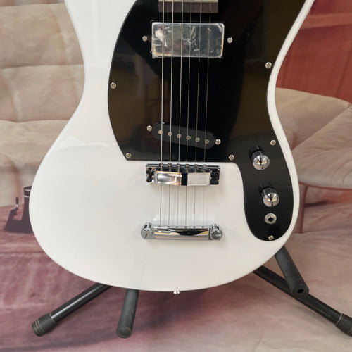 6-string electric guitar with a  white body and black pickguard, rosewood fretboard guitars—retro-style lightweight  guitarra