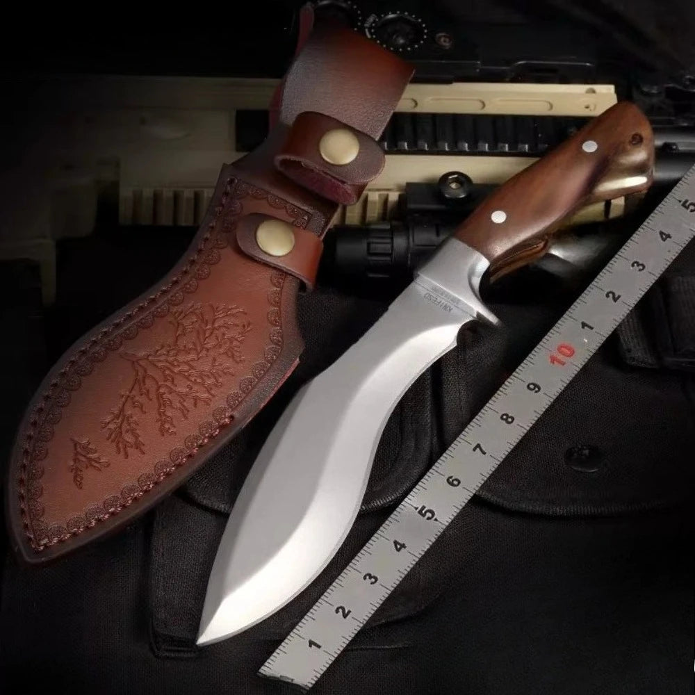 Professional kitchen knife with high hardness, sharp and bone-cutting edge. Comes with a wooden handle and stainless steel blade