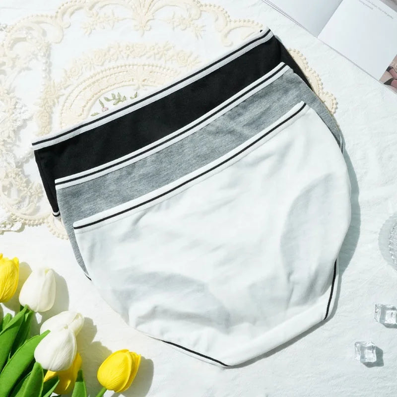 Female Underpants Cute Sexy Panties Comfortable Lightweight Breathable Solid Color Briefs Womens Panties Cheeky