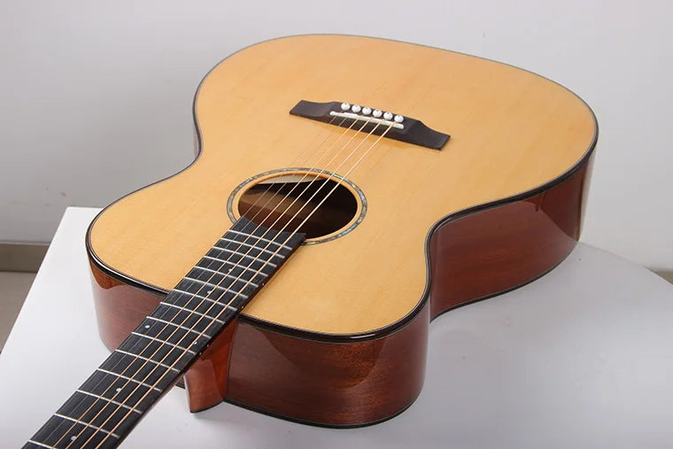 Popular Style Stringed Instrument OM Body 40 Inch Solid Spruce Top Mahogany Neck Classic Acoustic Guitar With Sapele Back